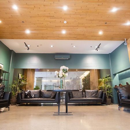 Green Sun Hotel Макати Экстерьер фото