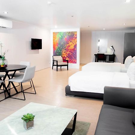Green Sun Hotel Макати Экстерьер фото