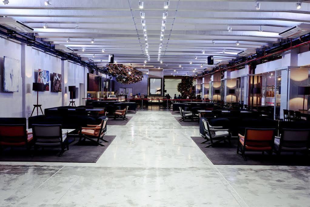 Green Sun Hotel Макати Экстерьер фото